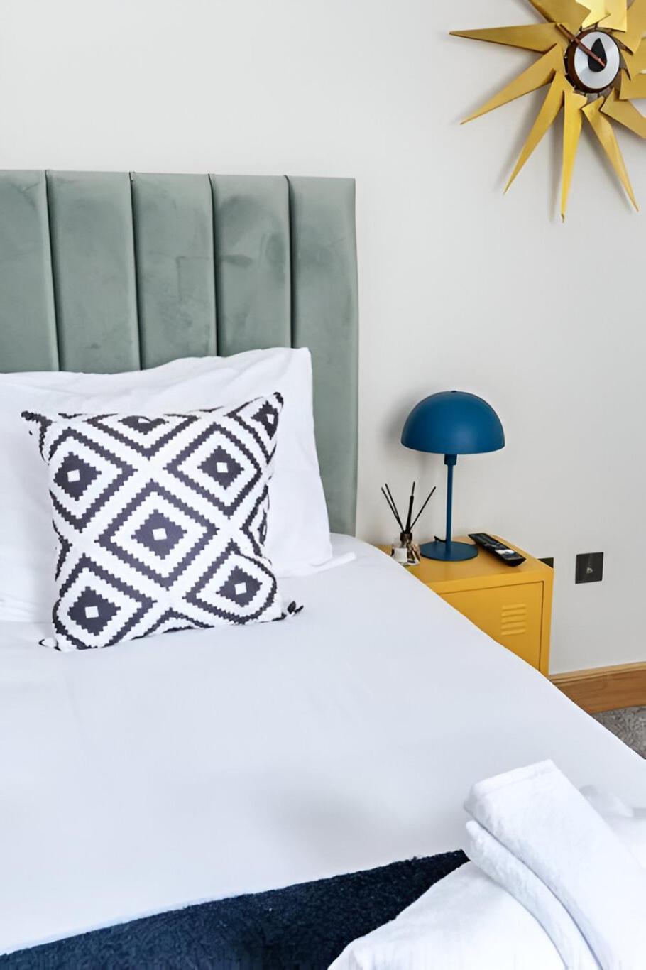 Appartamento Vibrant Urban Escape, Family Friendly - Sleeps 8!