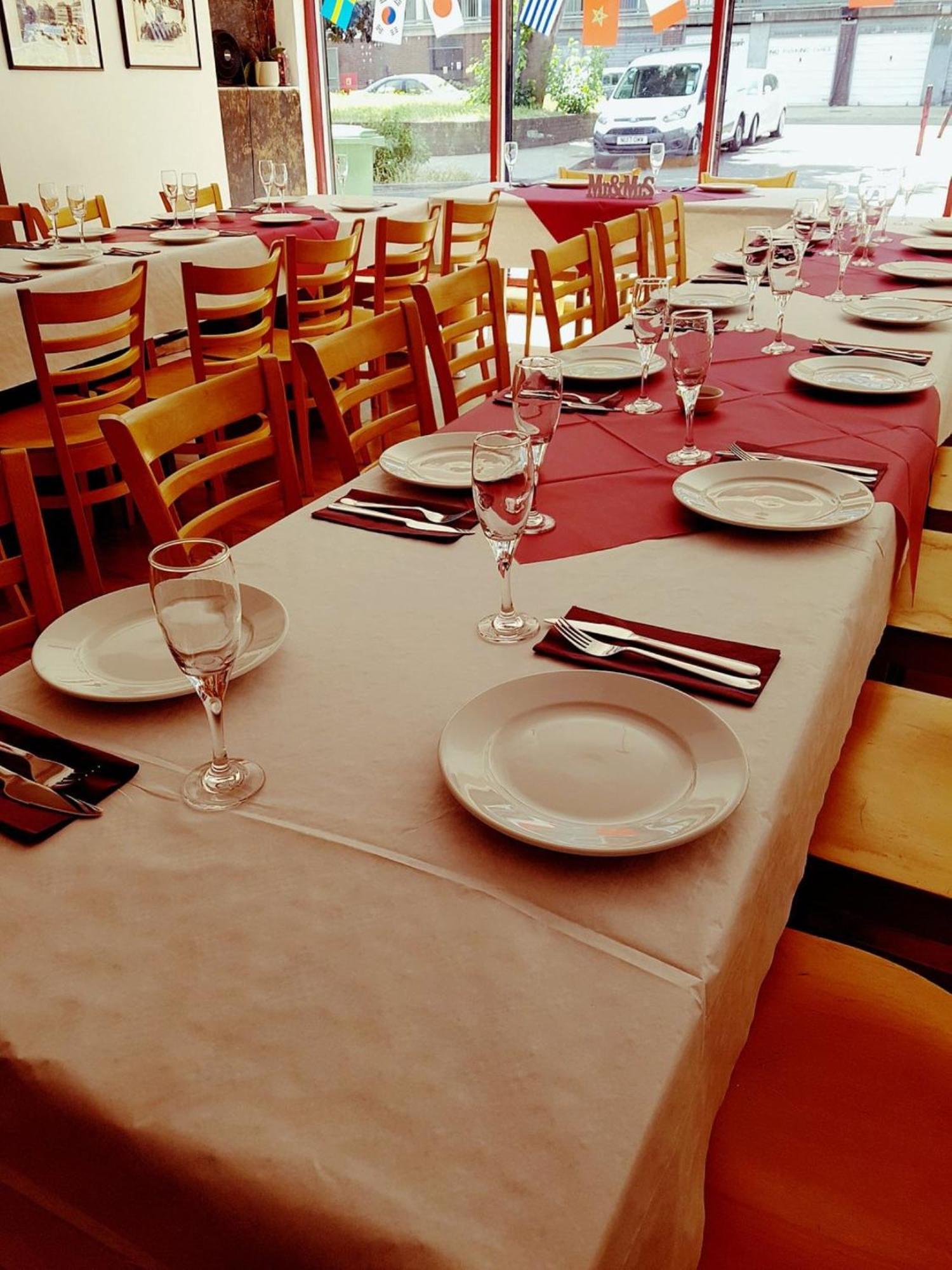 Vibrant Urban Escape, Family Friendly - Sleeps 8! * Londra