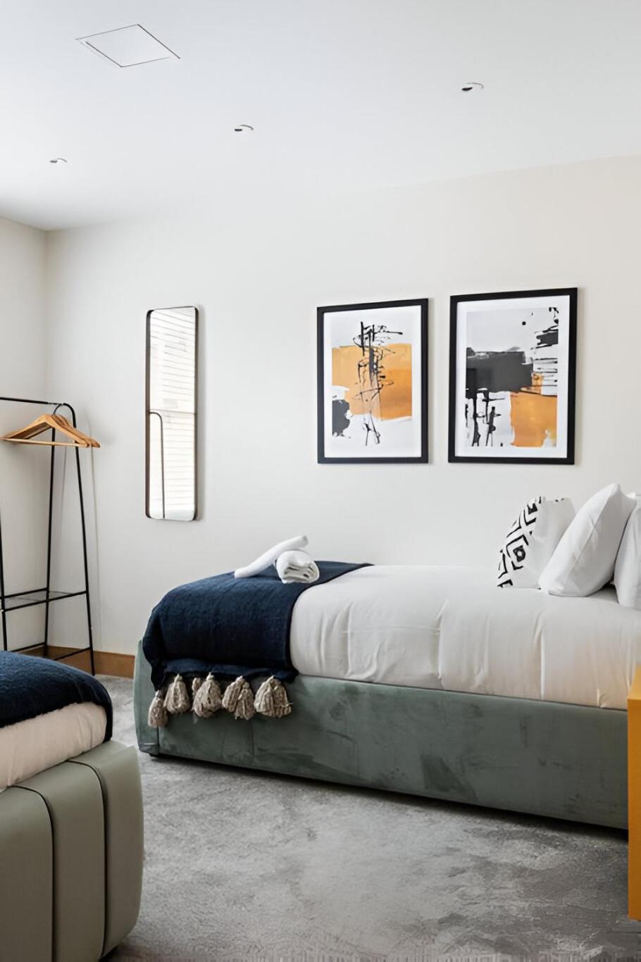 Apartament Vibrant Urban Escape, Family Friendly - Sleeps 8! *
